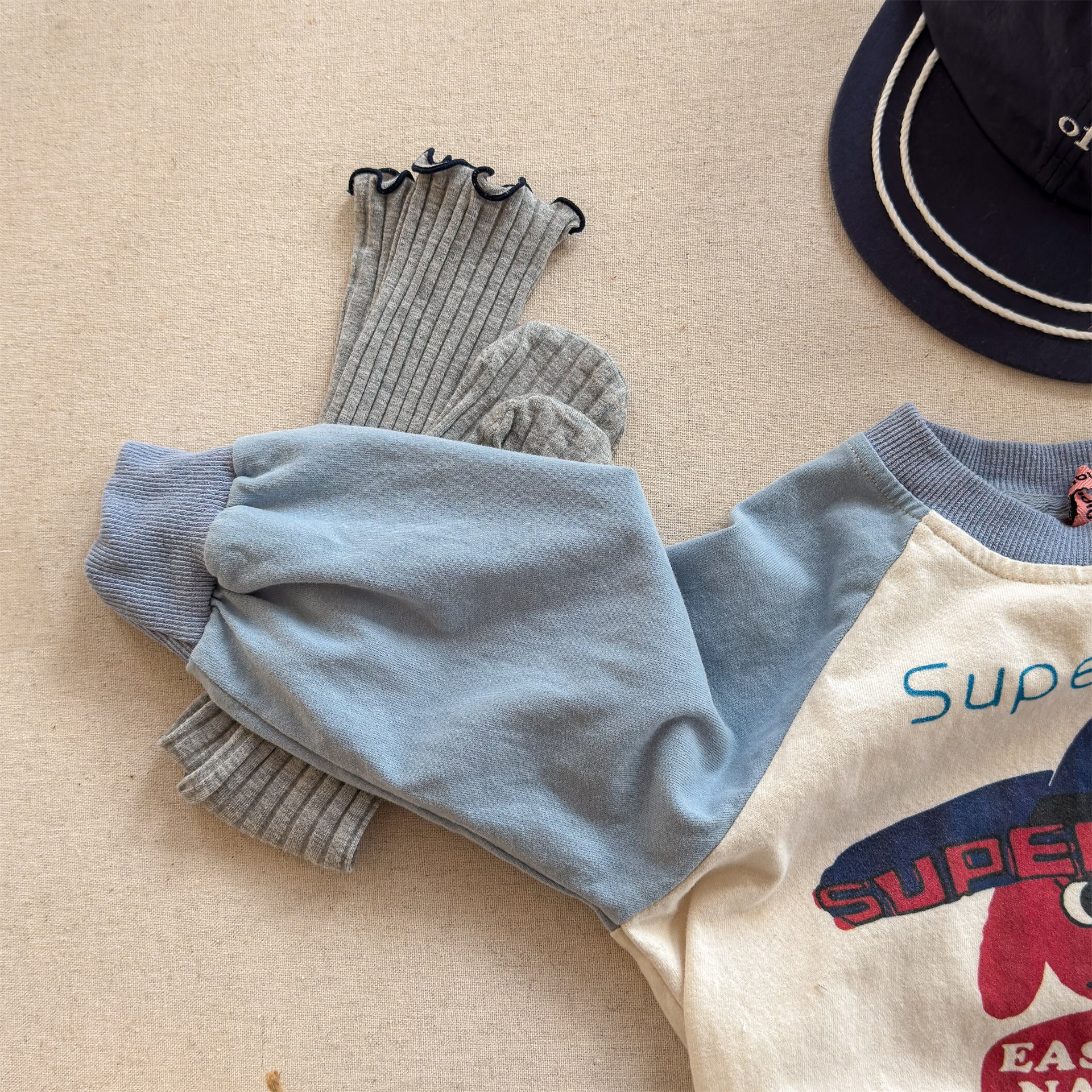 Raglan Dog Printed Sweatshirt ラグラン プリント スウェットシャツ【mh0012441】 ADbaby 長袖Tシャツ