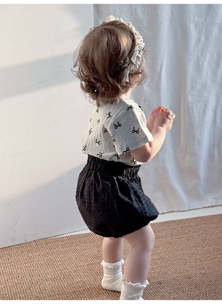 Ribbon Print Ruffle Neck Tee and Bloomer Set リボン 半袖Tシャツ ショートパンツ セット【mh0013599】 Beitaoya 半袖セットアップ