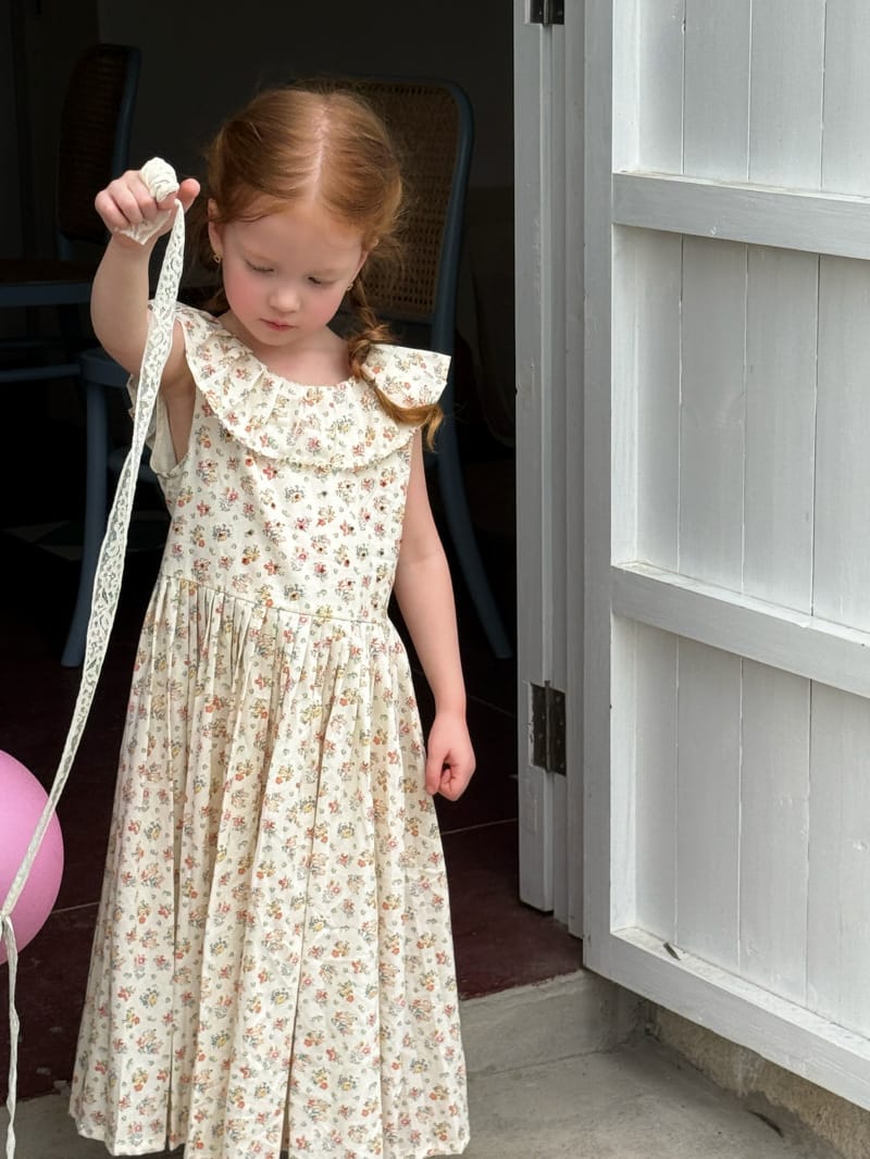 Ruffle Collar Sleeveless Long Dress 小花柄 プリーツ ノースリーブワンピース【mh0012811】 Chengle ノースリーブワンピース