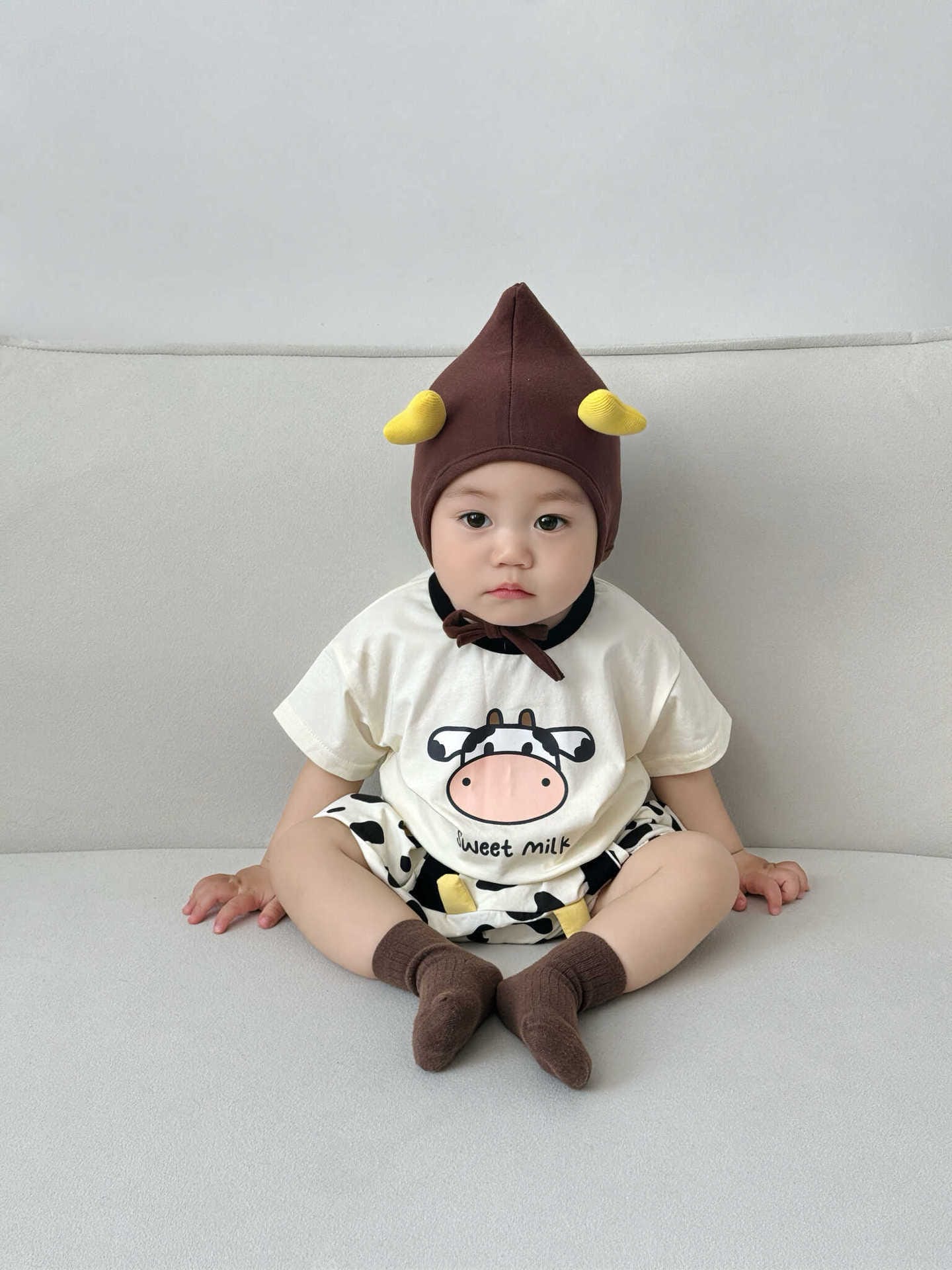 Short-Sleeve Cow Pattern Shorts Set 牛 半袖Tシャツ ショートパンツ セット【mh0013369】 TOMMY'S GIFTS 半袖セットアップ