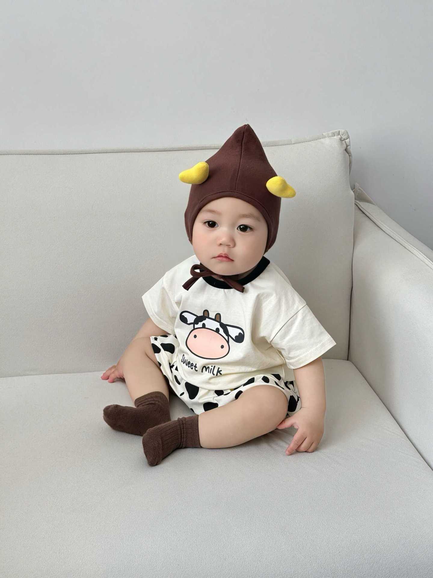 Short-Sleeve Cow Pattern Shorts Set 牛 半袖Tシャツ ショートパンツ セット【mh0013369】 TOMMY'S GIFTS 半袖セットアップ