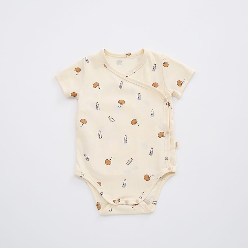 Short Sleeve Fruit Pattern Wrap Romper ナチュラル 半袖ロンパース【mh0013593】 Beitaoya 半袖ロンパース