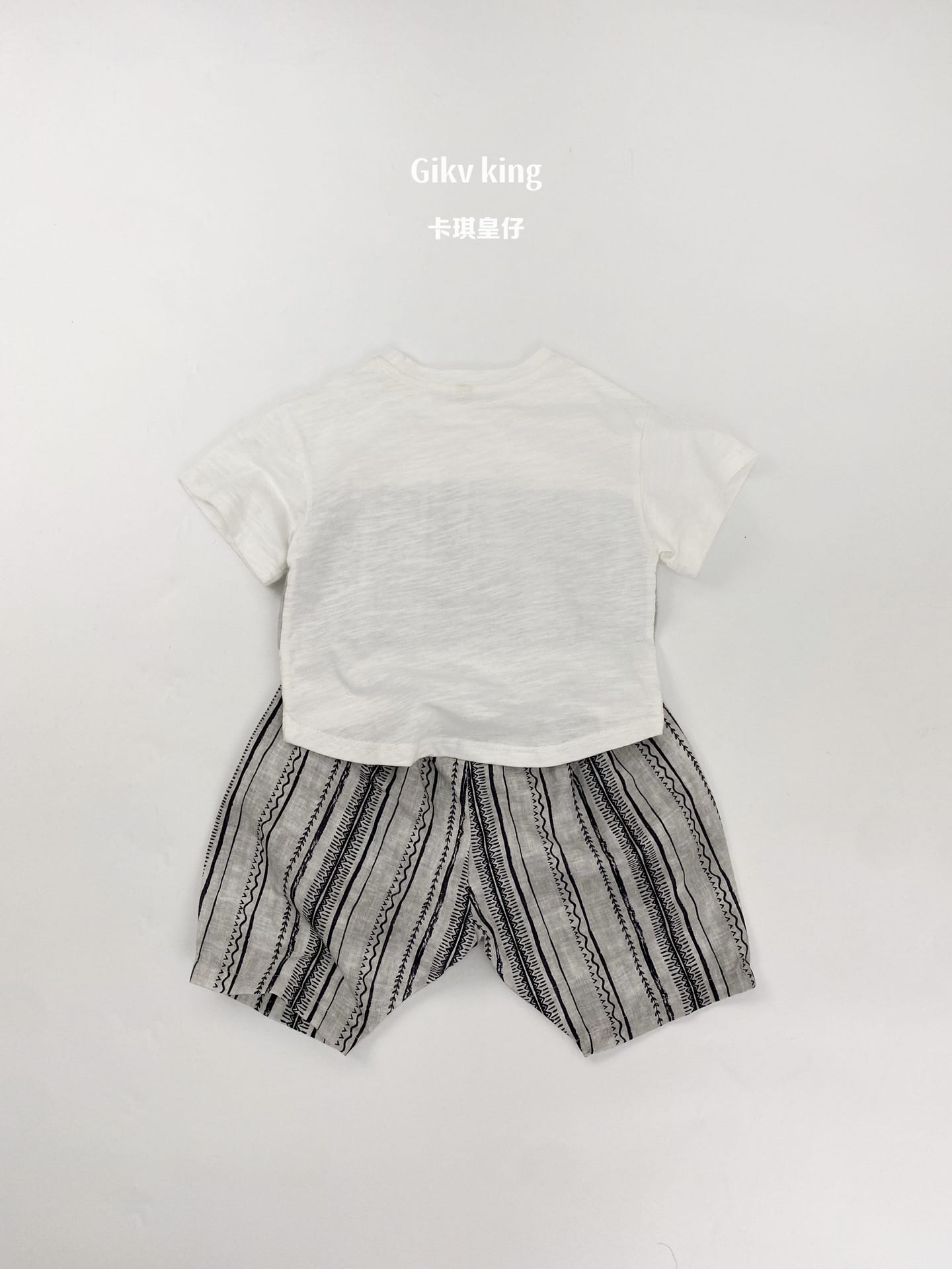 Short Sleeve Pocket Top Striped Shorts 幾何学模様 ストライプ 半袖セットアップ【mh0012829】 Gikv king 半袖セットアップ