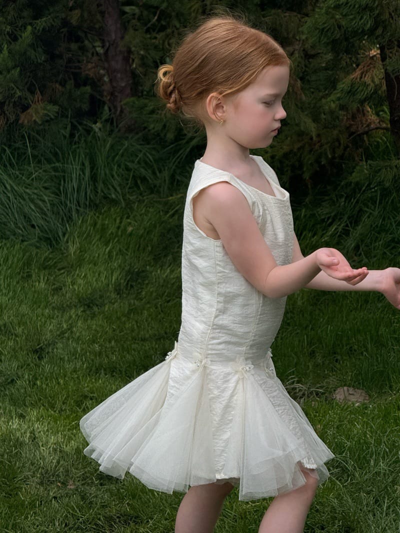 Sleeveless Beaded Floral Princess Dress チュール ノースリーブワンピース【mh0013238】 Chengle ノースリーブワンピース