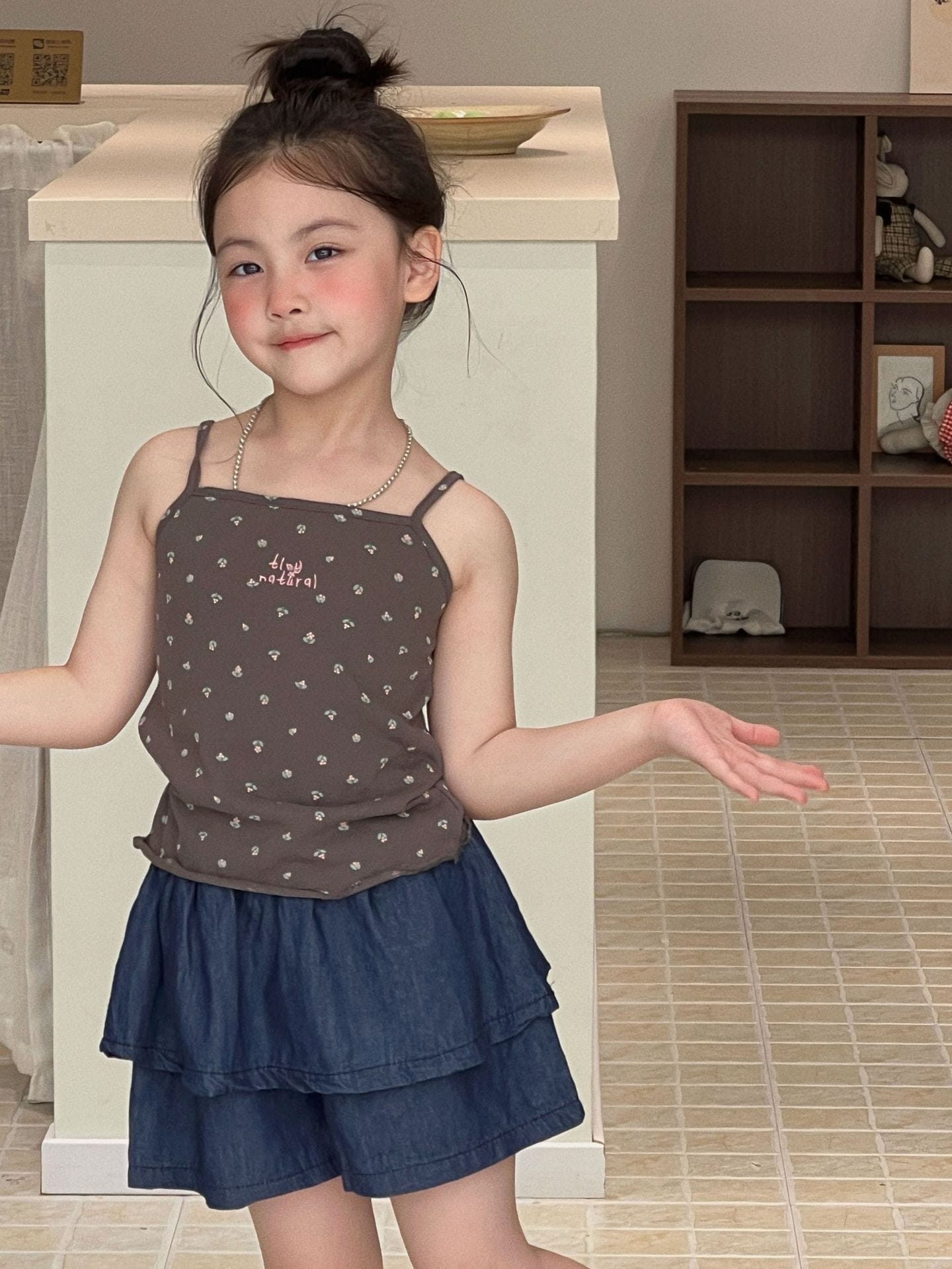 Sleeveless Floral Camisole Vest Tiered Denim Shorts キャミソール ショートパンツ【mh0013293】 Mu Zika ノースリーブセットアップ