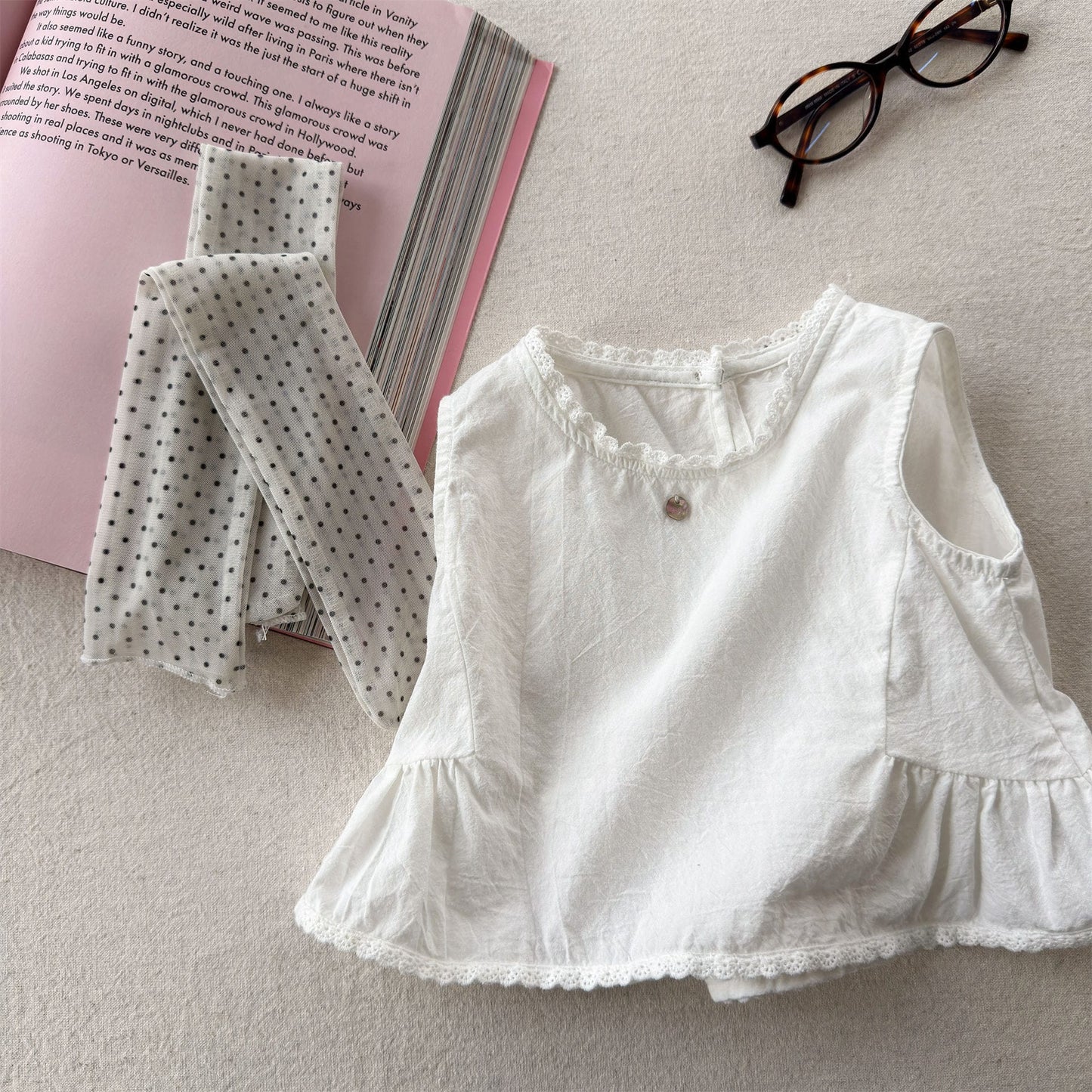 Sleeveless Lace Peplum Shirt レース ノースリーブブラウス【mh0013455】 Beige / 80cm ADbaby タンクトップ・キャミソール・ノースリーブトップス