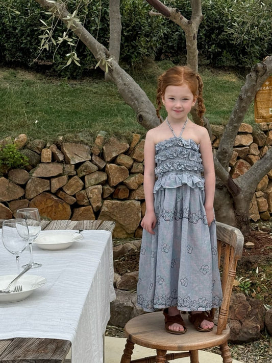Smocked Halterneck Maxi Dress ストライプ フラワー刺繍 ノースリーブワンピース【mh0012825】 Chengle ノースリーブワンピース