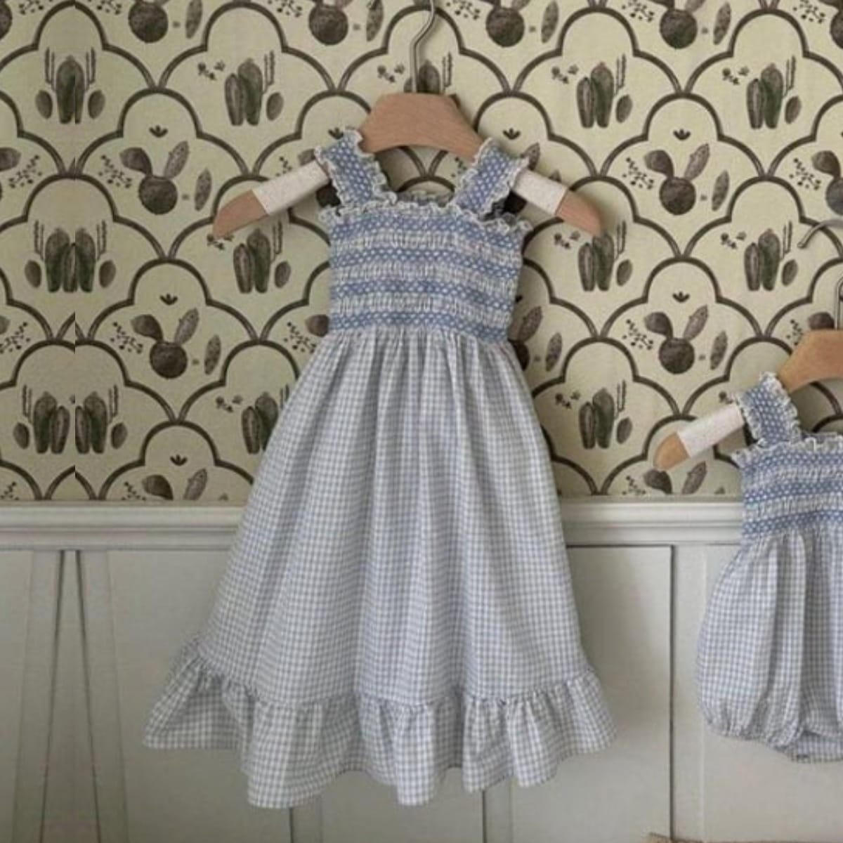 Smocked Ruffle Hem Dress ノースリーブワンピース【mh0013208】 Light Blue / 73cm BBAMMA ノースリーブワンピース