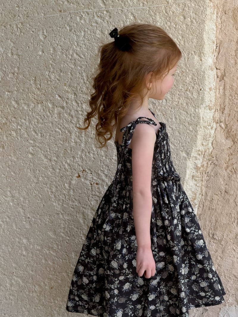 Smocking Shirred Floral Camisole Dress 花柄 コットン ノースリーブワンピース【mh0012807】 Chengle ノースリーブワンピース