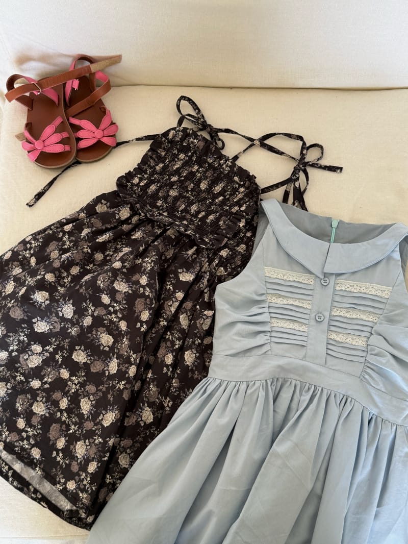 Smocking Shirred Floral Camisole Dress 花柄 コットン ノースリーブワンピース【mh0012807】 Chengle ノースリーブワンピース