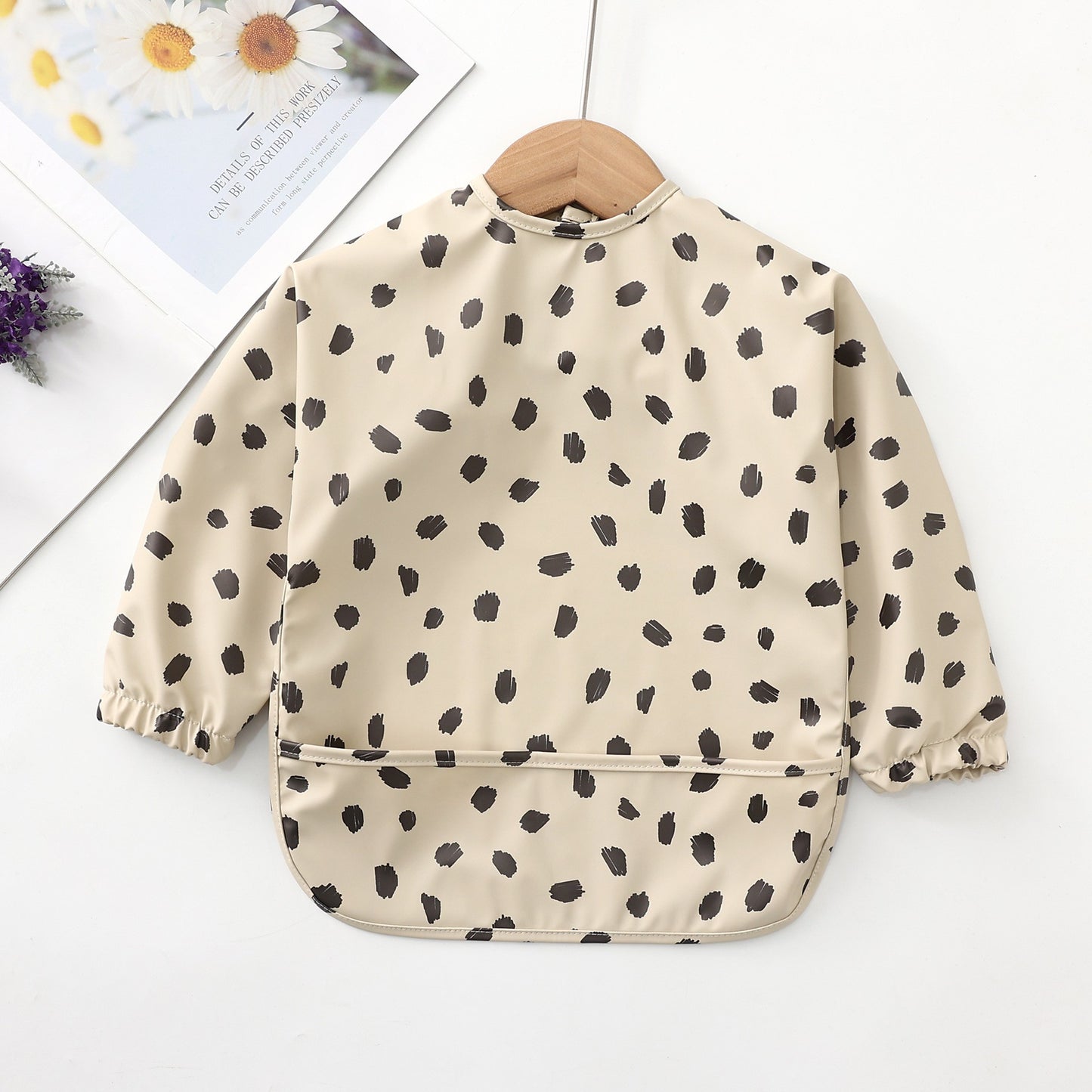 Soft Waterproof Long Sleeve Bib ソフト防水長袖お食事エプロン【mh0012240】 PU beige black spot / S mamahalo accessories よだれかけ