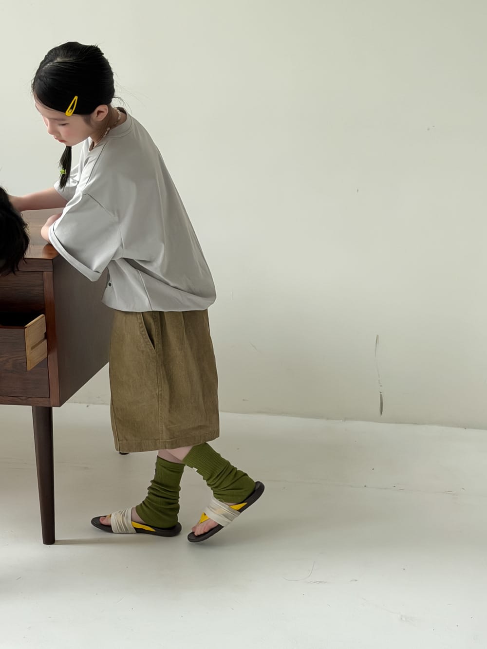Solid Casual Shorts タック ハーフパンツ【mh0013129】 Khaki Green / 100cm KUMAI.KIDS ハーフパンツ・ショートパンツ