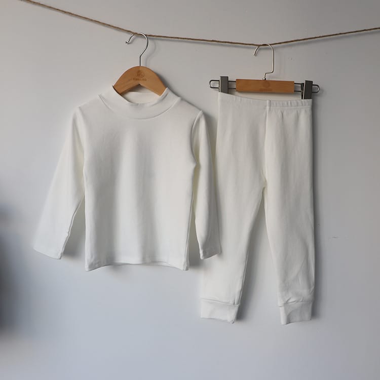 Solid Color Mock Neck Lounge Set 無地 モックネック 長袖 セットアップ【mh0012701】 Creamy White / 110cm BBAMMA 長袖セットアップ
