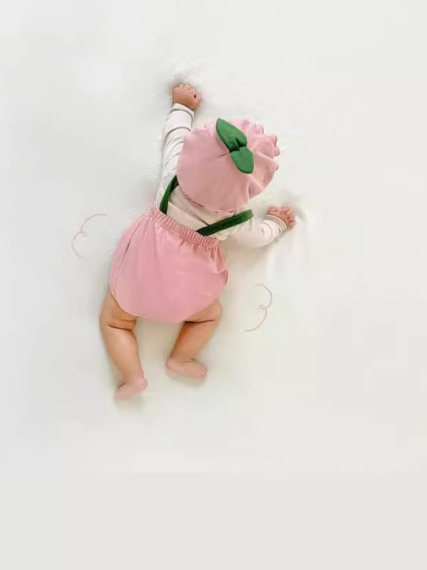 Sprout Stem Strap Romper Bonnet Set フルーツ サロペットブルマ 帽子 セット【mh0013394】 TOMMY'S GIFTS サロペットパンツ・サスペンダーパンツ