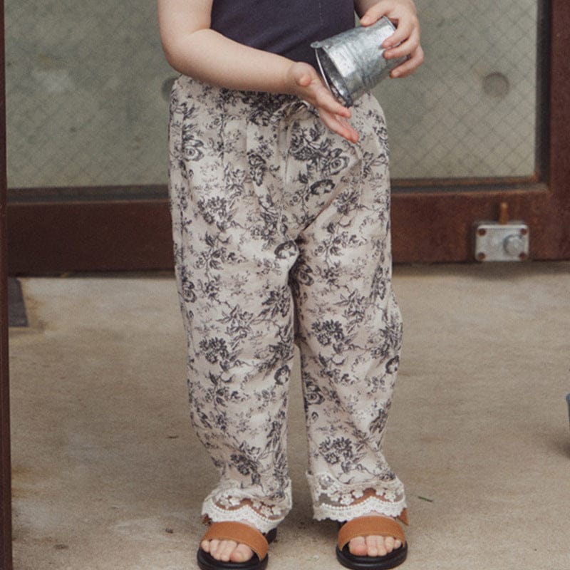 ロングパンツ・スウェットパンツ Black / 90cm フラワープリント裾レースクロップドイージーパンツ【mh0009644】