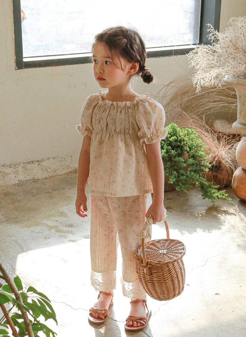 ロングパンツ・スウェットパンツ フラワープリント裾レースクロップドパンツ【mh0010283】