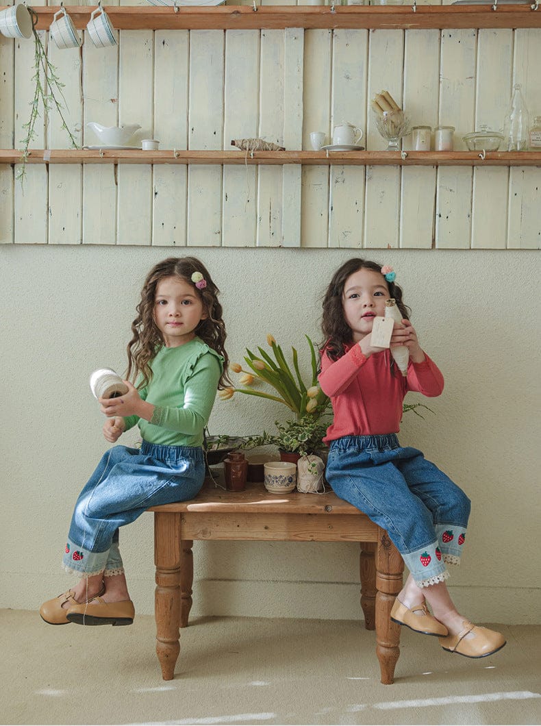 デニムパンツ ストロベリー刺繍レース裾ワイドデニムパンツ【mh0010819】