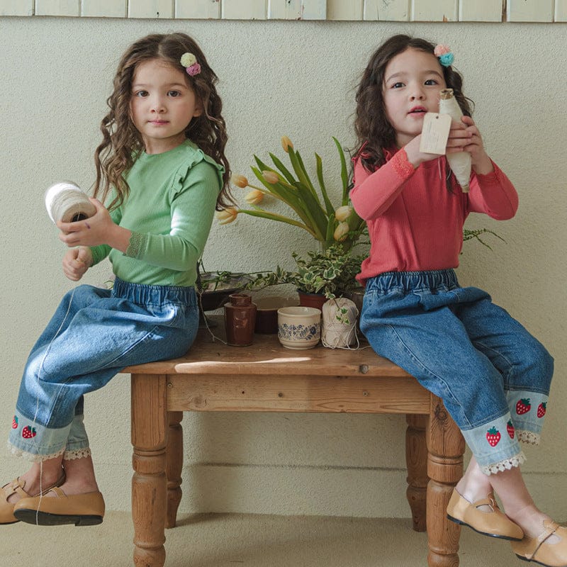 デニムパンツ ストロベリー刺繍レース裾ワイドデニムパンツ【mh0010819】