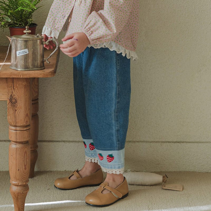 デニムパンツ ストロベリー刺繍レース裾ワイドデニムパンツ【mh0010819】