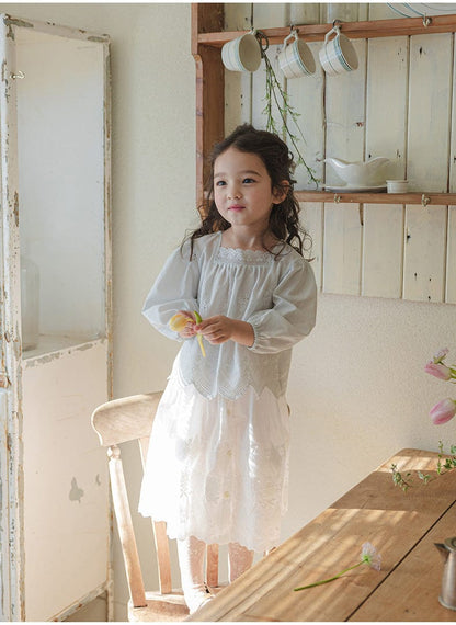 長袖シャツ・ブラウス スクエアネックレースブラウス長袖トップス刺繍カットワーク【mh0010823】