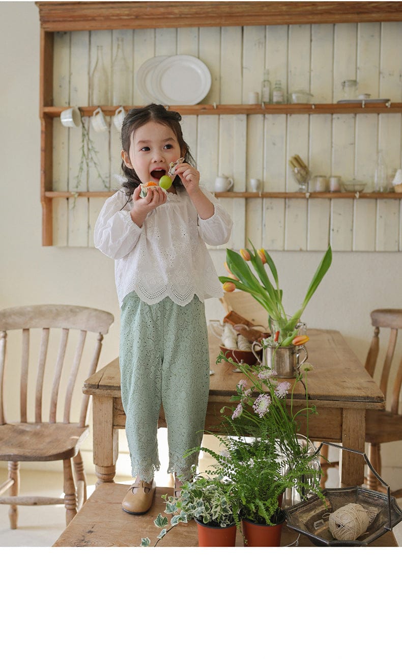 長袖シャツ・ブラウス スクエアネックレースブラウス長袖トップス刺繍カットワーク【mh0010823】