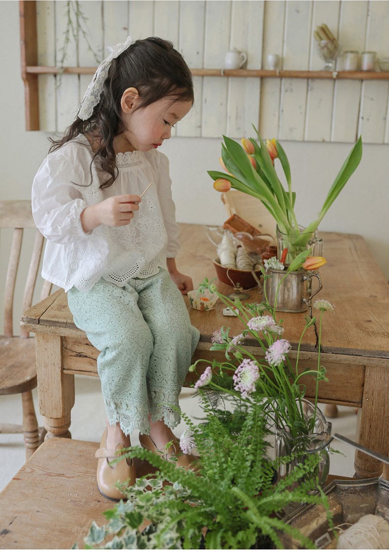 長袖シャツ・ブラウス スクエアネックレースブラウス長袖トップス刺繍カットワーク【mh0010823】