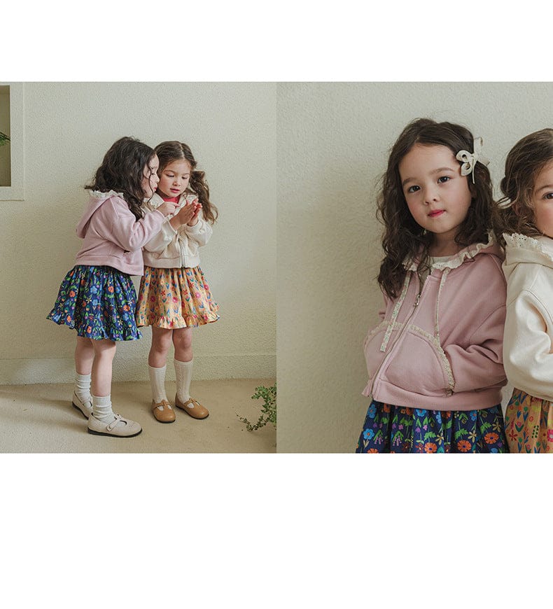 カーディガン・パーカー フリル襟付きジップアップパーカー 小花柄リボン付きポケット フード付きスウェット【mh0010825】