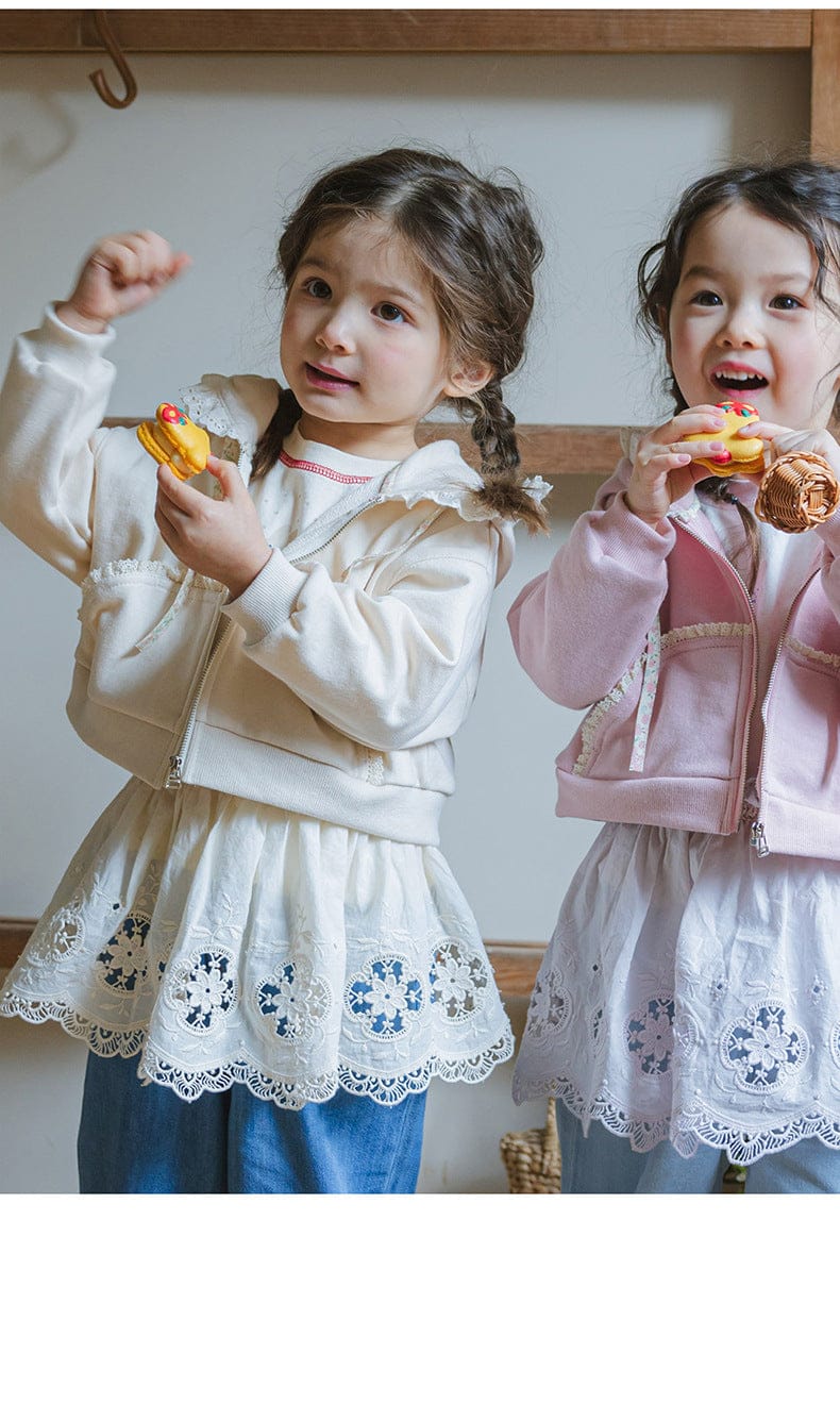 カーディガン・パーカー フリル襟付きジップアップパーカー 小花柄リボン付きポケット フード付きスウェット【mh0010825】