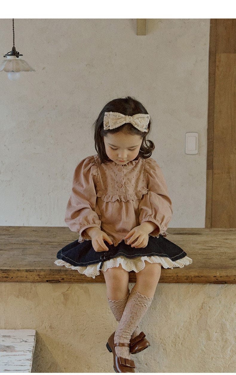 長袖シャツ・ブラウス フリルスタンドカラーブラウス 刺繍レース切り替えトップス【mh0010837】