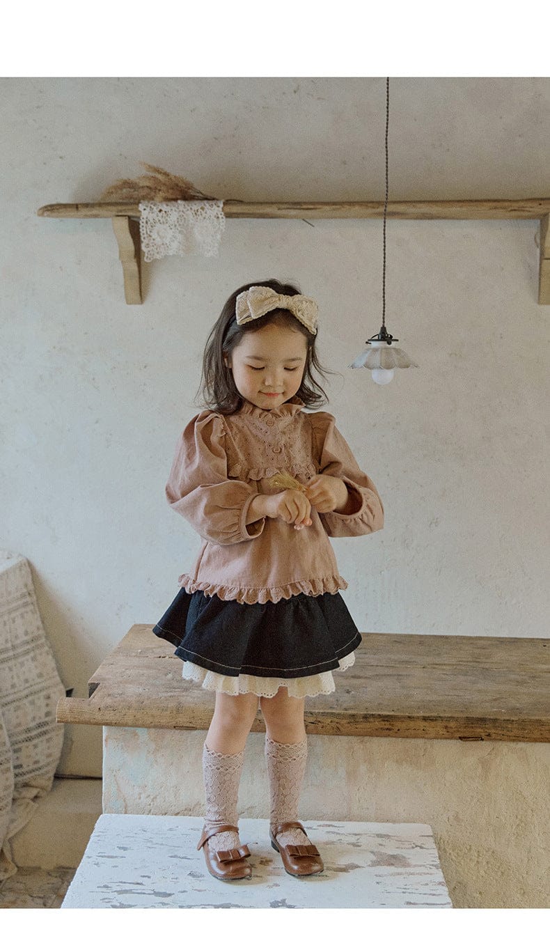 長袖シャツ・ブラウス フリルスタンドカラーブラウス 刺繍レース切り替えトップス【mh0010837】