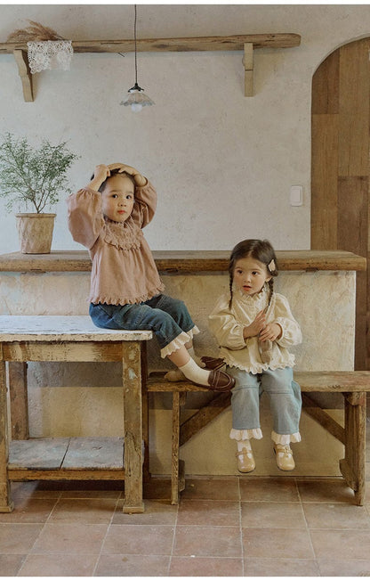 長袖シャツ・ブラウス フリルスタンドカラーブラウス 刺繍レース切り替えトップス【mh0010837】