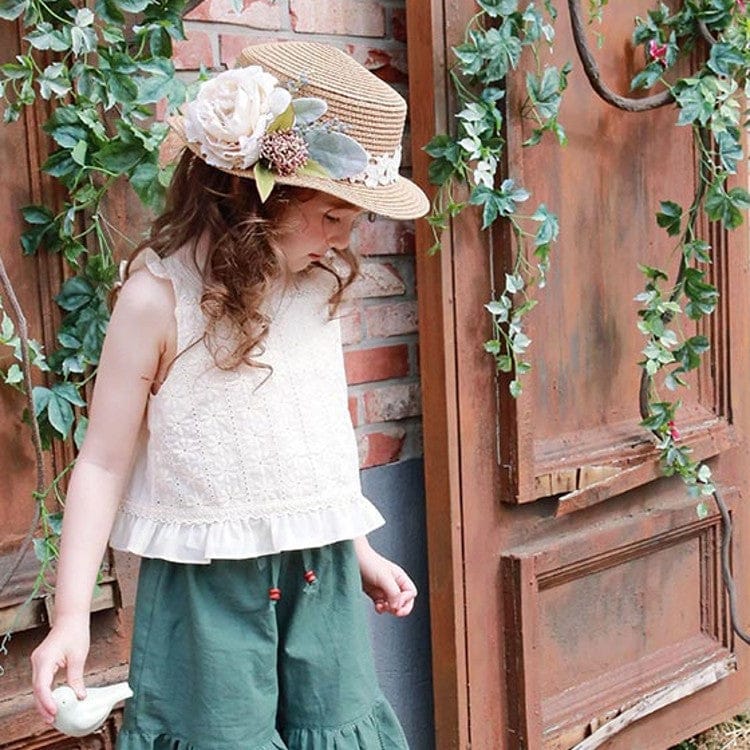 タンクトップ・キャミソール・ノースリーブトップス Off-White / 90cm 刺繍エンボスフリルキャミソールブラウス【mh0009655】