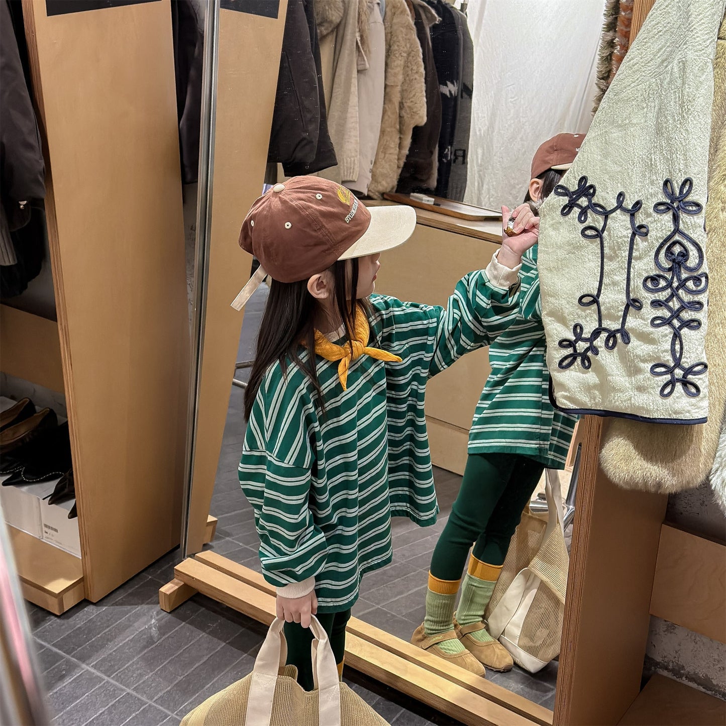 Striped Long Sleeve Cotton T-shirt ボーダー柄 ポケット付き 長袖 Tシャツ【mh0012449】 ADbaby 長袖Tシャツ