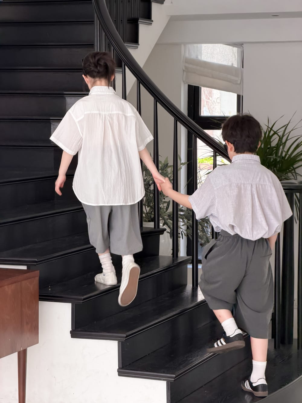 Striped Loose-Fit Top ネクタイデザイン 半袖シャツ【mh0013133】 KUMAI.KIDS 半袖シャツ・ブラウス