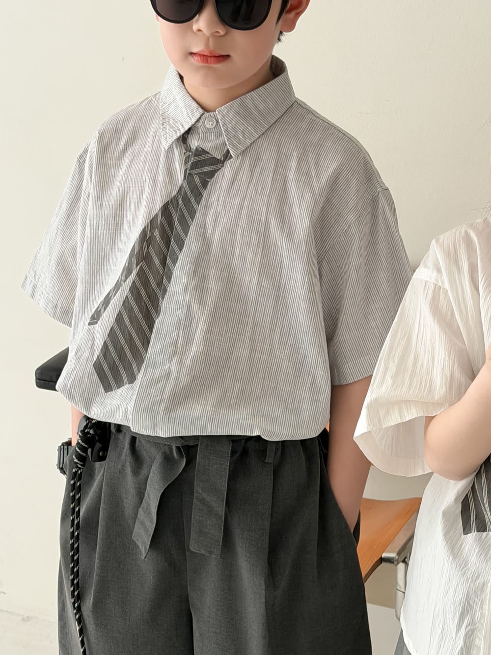 Striped Loose-Fit Top ネクタイデザイン 半袖シャツ【mh0013133】 White Gray / 100cm KUMAI.KIDS 半袖シャツ・ブラウス