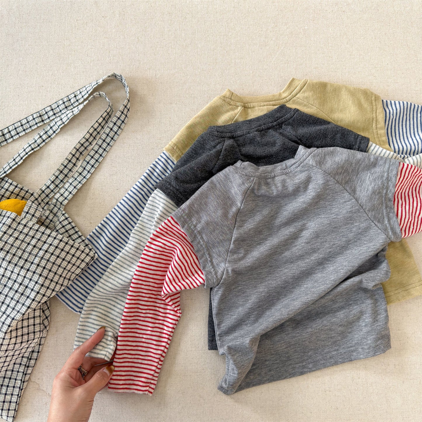 Striped Sleeve Layered Top ボーダー袖 レイヤード 長袖 Tシャツ【mh0012474】 ADbaby 長袖Tシャツ