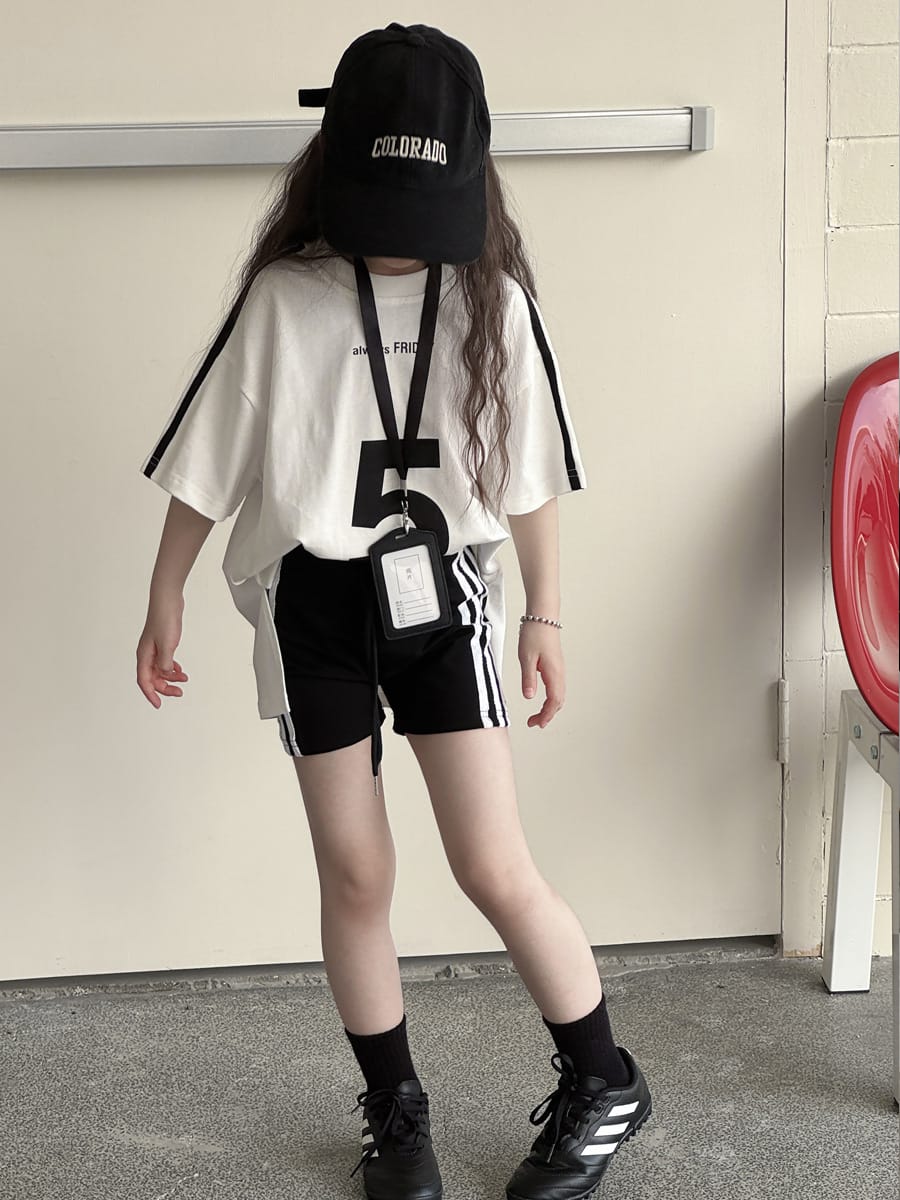 Striped Sporty Shorts ライン ショートパンツ【mh0013078】 mamahalo kids ハーフパンツ・ショートパンツ