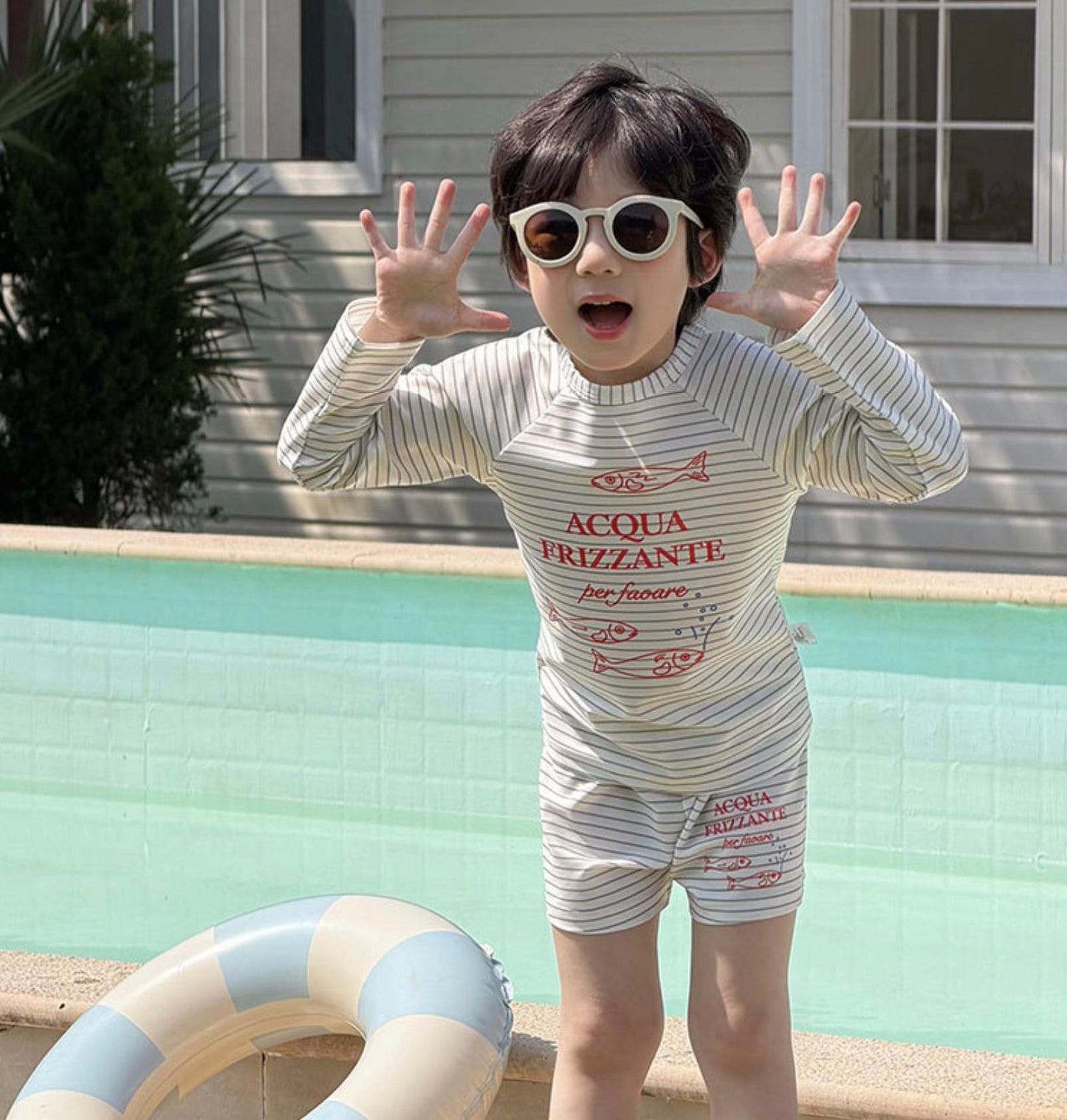 Striped Surfing Swimsuit 長袖ラッシュガード ショートパンツ 水着セット【mh0013324】 Beige White / 100cm mamahalo kids ベビー用水着