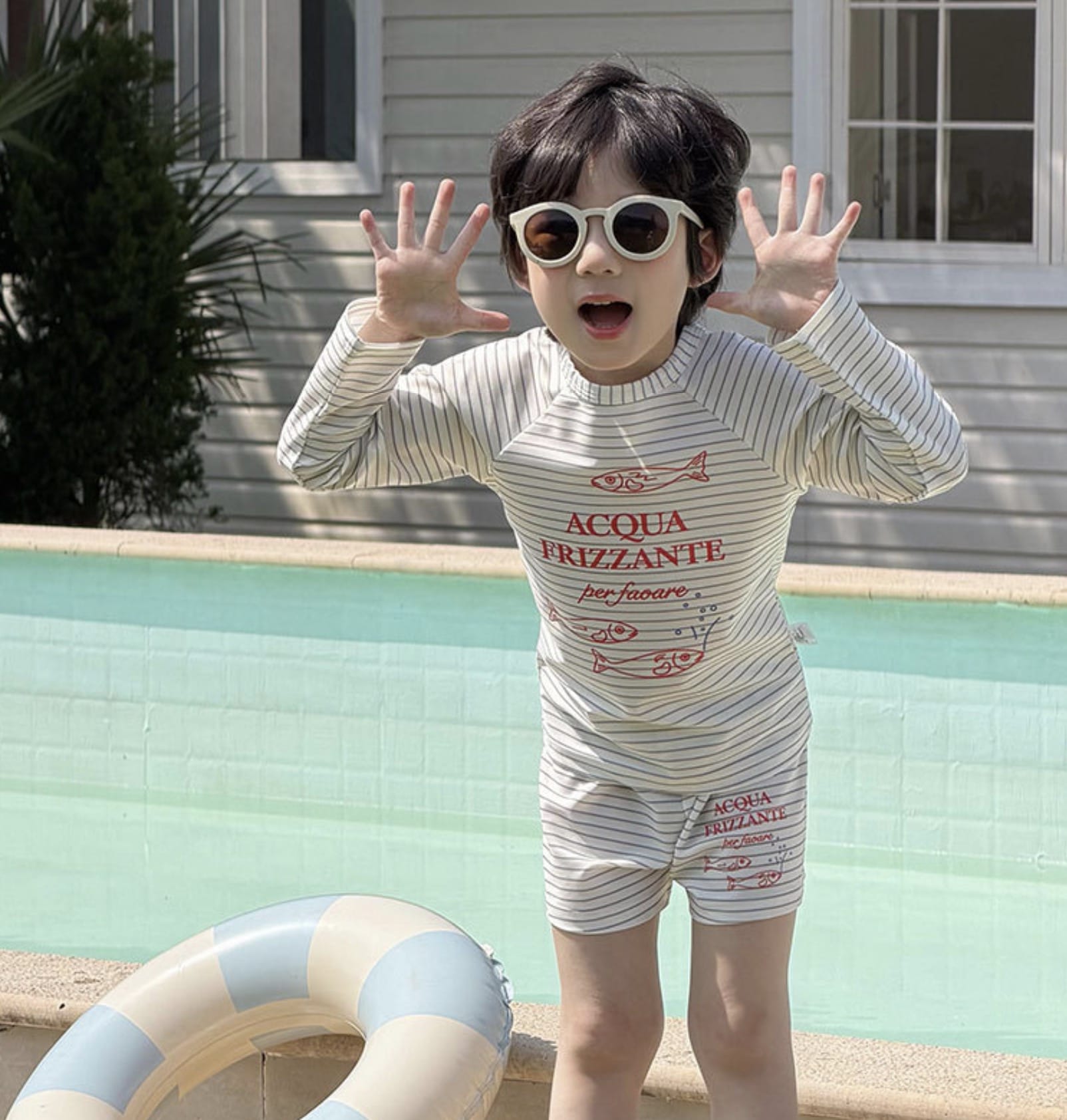 Striped Surfing Swimsuit 長袖ラッシュガード ショートパンツ 水着セット【mh0013324】 Beige White / 100cm mamahalo kids ベビー用水着