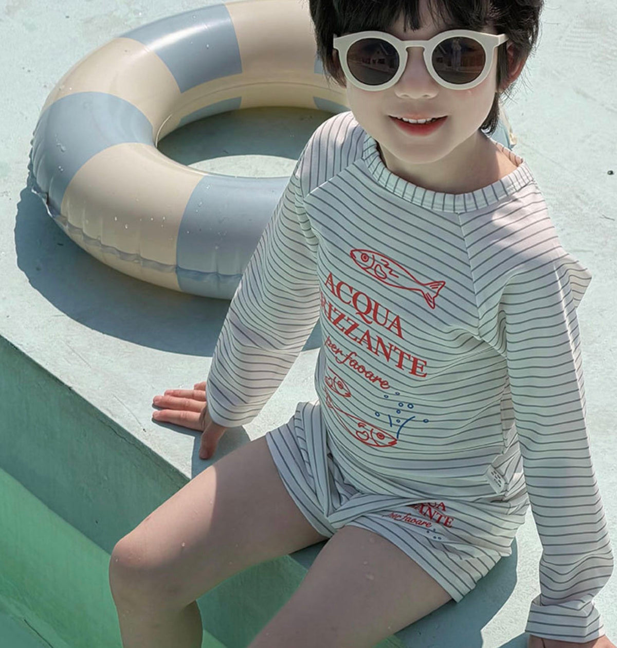 Striped Surfing Swimsuit 長袖ラッシュガード ショートパンツ 水着セット【mh0013324】 mamahalo kids ベビー用水着