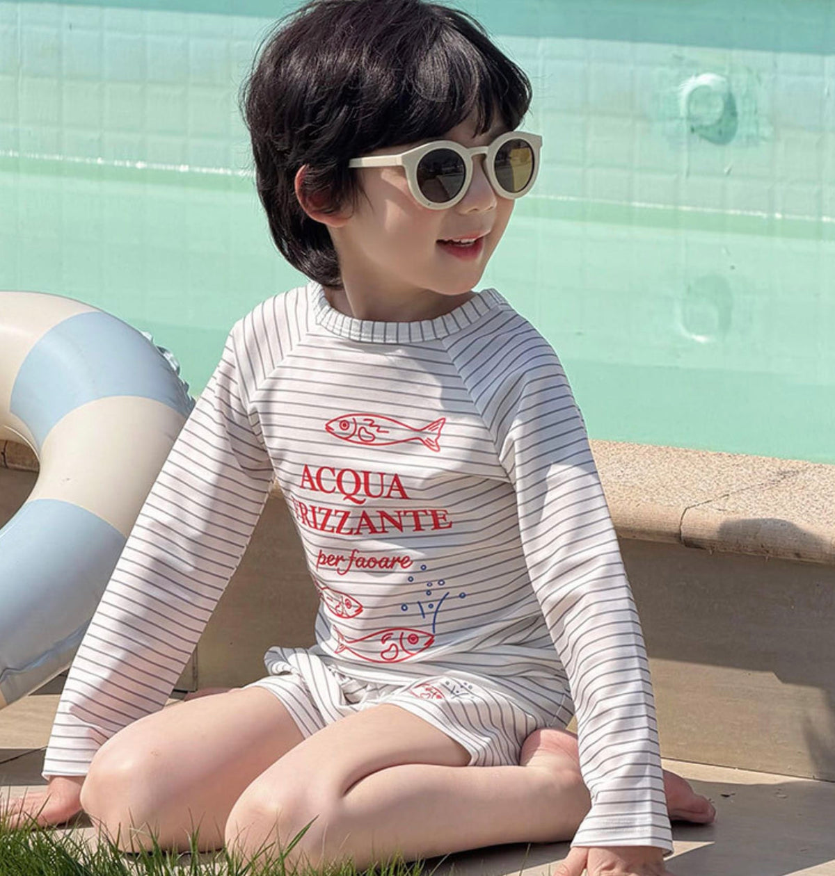Striped Surfing Swimsuit 長袖ラッシュガード ショートパンツ 水着セット【mh0013324】 mamahalo kids ベビー用水着