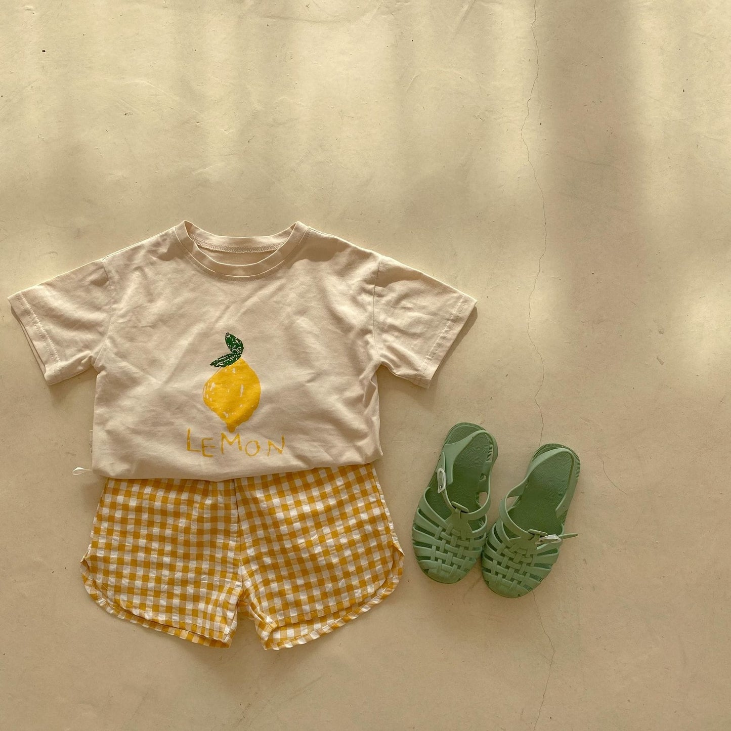 キッズ フルーツプリント チェック柄 半袖Tシャツ ショートパンツ セット【mh0000443】 Yellow / 80cm MaiTianJi 半袖セットアップ