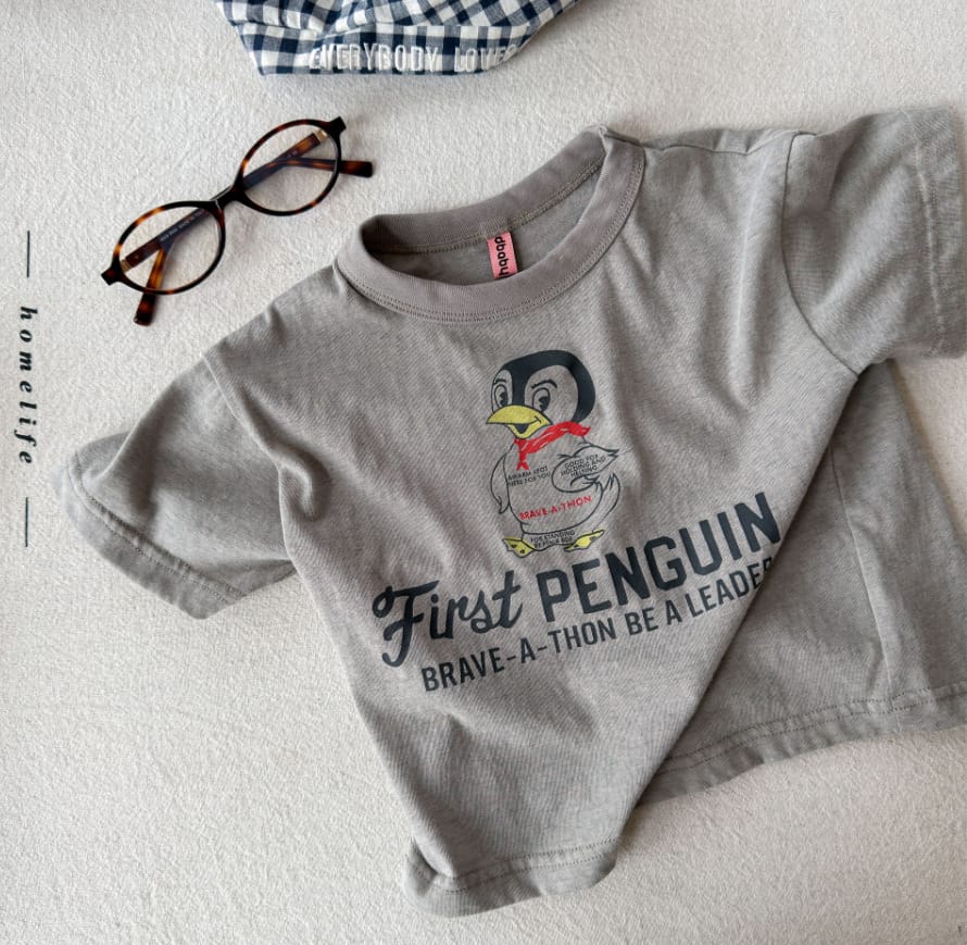 ペンギンイラストプリント 半袖Tシャツ アメカジ【mh0013716】 Gray / 80cm ADbaby 半袖Tシャツ