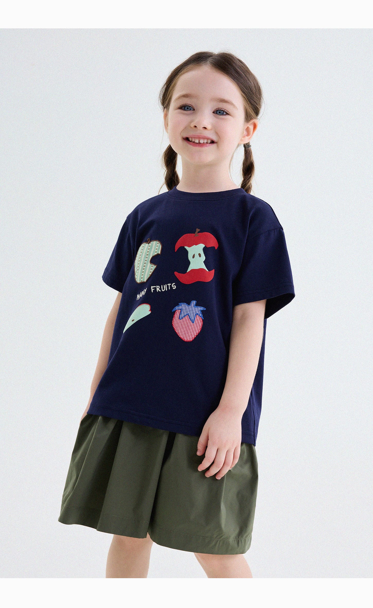 アップリケ パッチワーク 星 フルーツ クルーネック 半袖Tシャツ【mh0013743】 yunerma 半袖Tシャツ