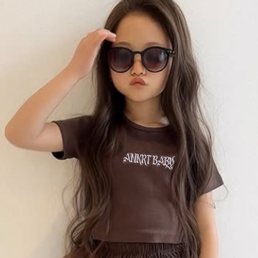 キッズ フロントロゴプリント 半袖Tシャツ プリーツスカート セット【mh0013827】 ANKRT 半袖セットアップ