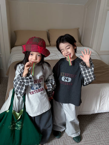 キッズ ジュニア チェック柄 重ね着風 レイヤード 英字プリント ルーズ 長袖Tシャツ【mh0014384】 KUMAI.KIDS 長袖Tシャツ
