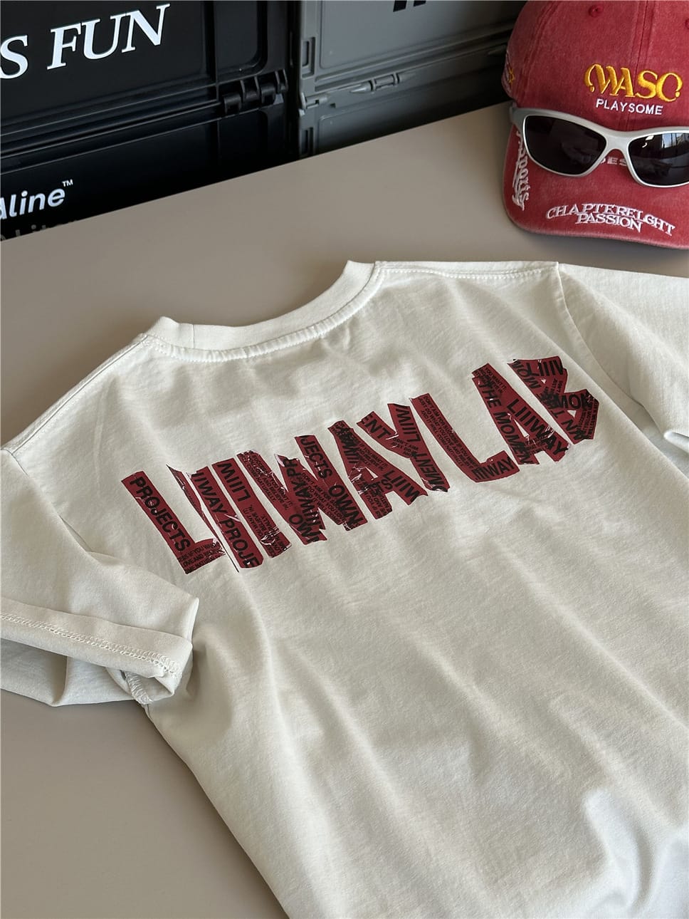 Textured Graphic T-shirt 英字ロゴ 半袖Tシャツ【mh0012940】 snidols 半袖Tシャツ