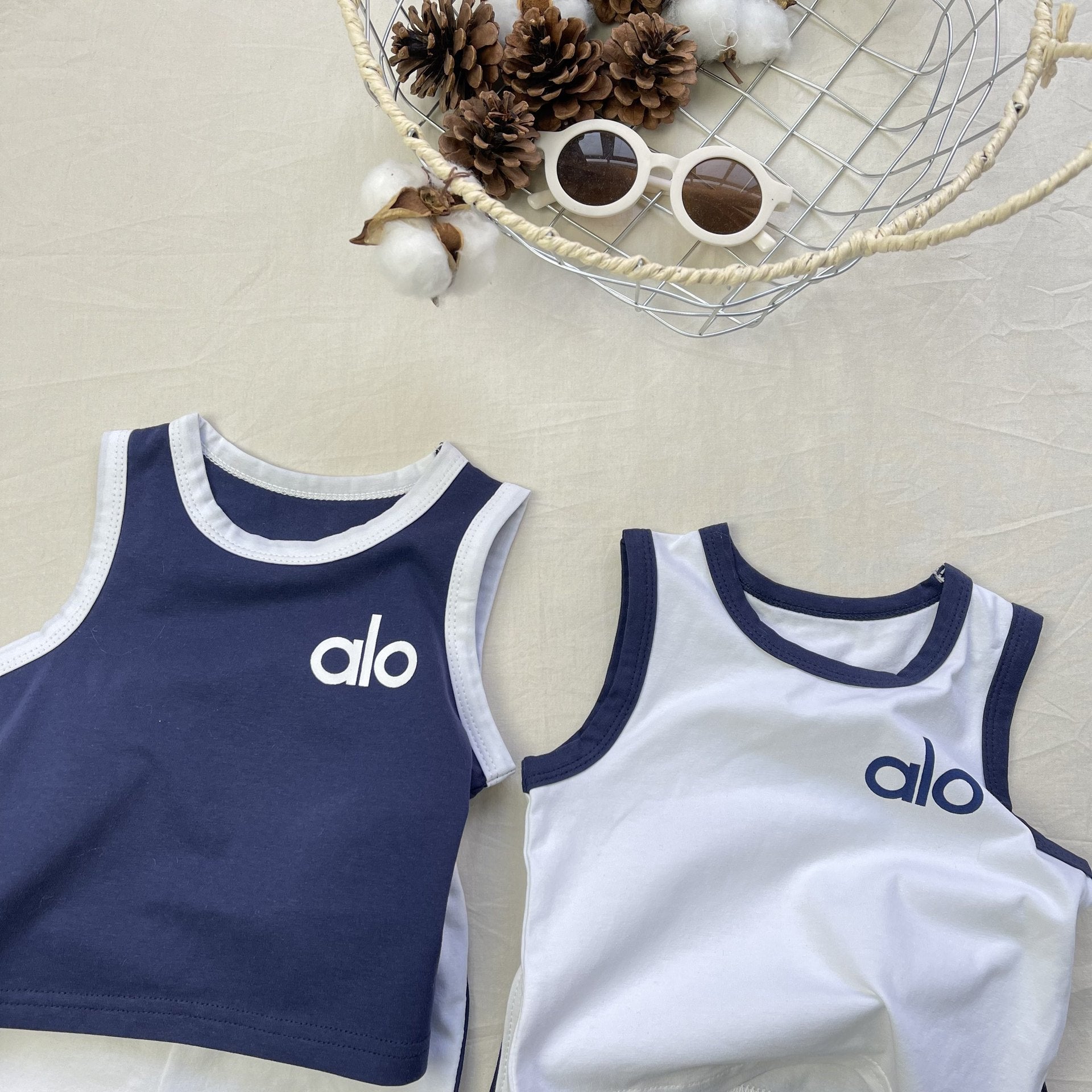 Thin Summer Casual Vest Shorts Set カジュアル セットアップ タンク ショートパンツ【mh0012298】 yi nian ni