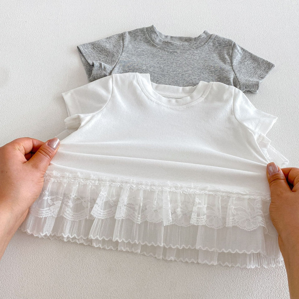 Tiered Lace Hem Ribbed T-shirt 裾フリルレース 半袖Tシャツ【mh0012702】 angou 半袖Tシャツ