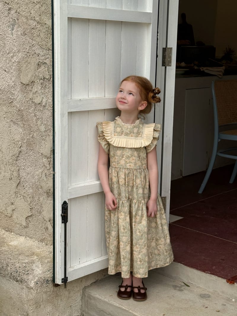 Tiered Pleated Ruffle Floral Dress 花柄 コットン フレンチスリーブワンピース【mh0012808】 Chengle 半袖ワンピース